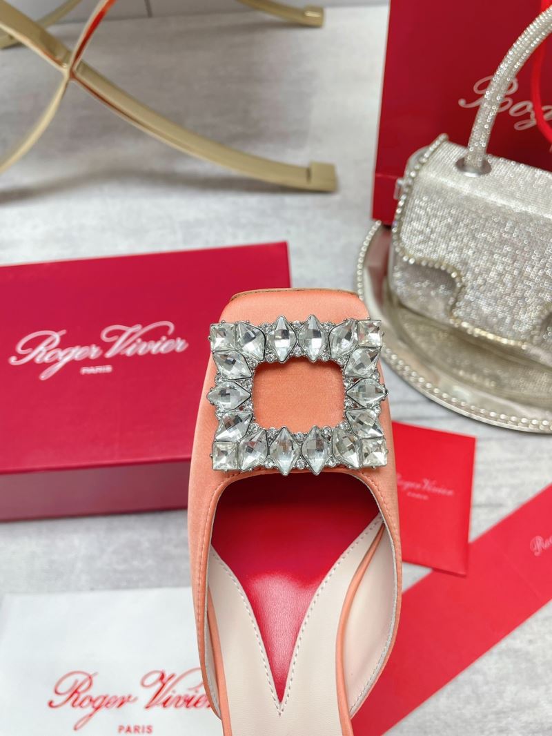 Roger Vivier flat shoes